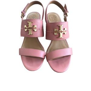 Tory Burch Everly Pump Block Heel Sandal. Size 7